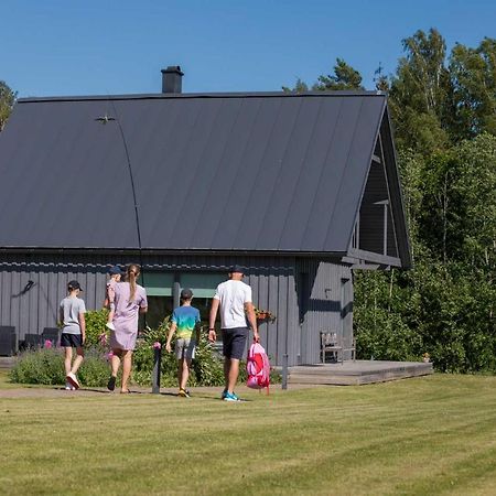 Piesta Riverside Cottage In Soomaa Region Kullimaa エクステリア 写真