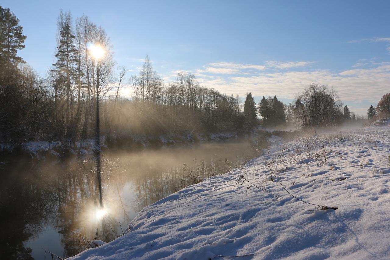 Piesta Riverside Cottage In Soomaa Region Kullimaa エクステリア 写真